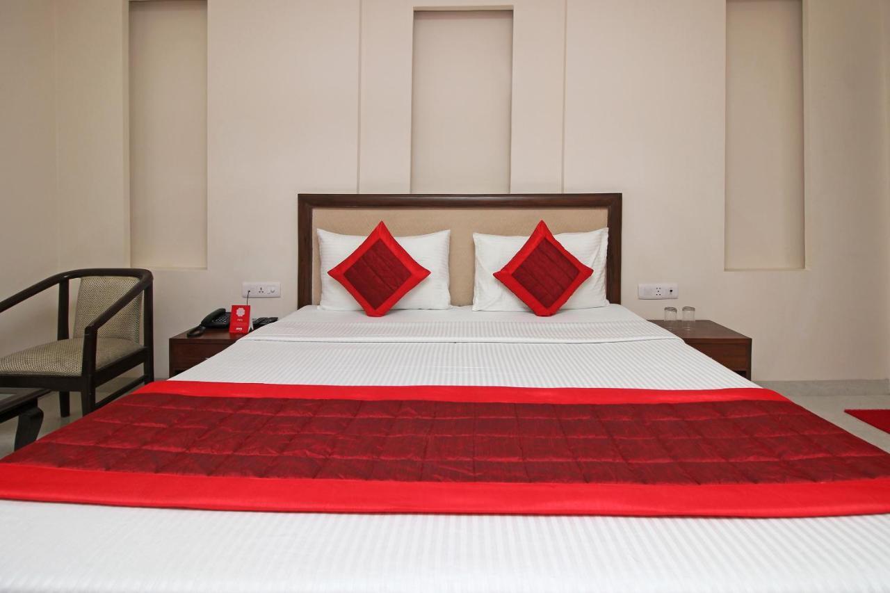 Oyo Hotel Blu Pebbles Near Delhi Airport Nowe Delhi Zewnętrze zdjęcie