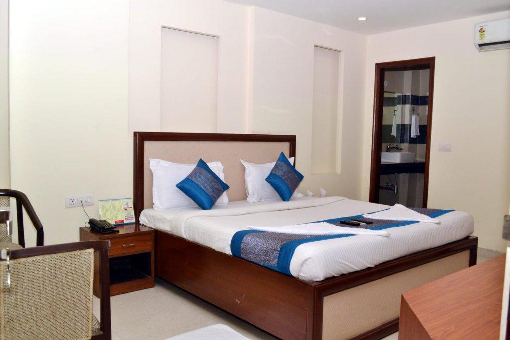 Oyo Hotel Blu Pebbles Near Delhi Airport Nowe Delhi Zewnętrze zdjęcie